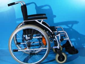 Scaun cu rotile invalizi — miniatura 4