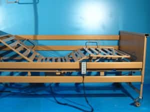 Pat electric pentru ingrijire pacienti cu trei sectiuni Burmeier Dali II