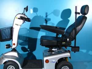Scuter electric cu 4 roti pentru batrani  Shoprider - 6 km/h — miniatura 4