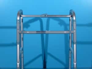 Cadru pentru mers cu 2 roti din aluminiu  — miniatura 2