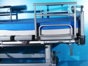 Pat electric spital pentru ingrijire pacienti cu patru sectiuni Volker — miniatura 3